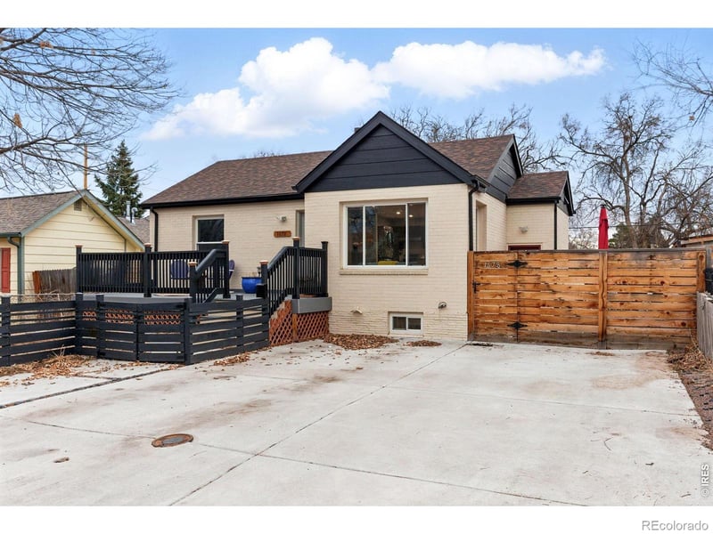 1678 Verbena St, Denver, CO 80220
