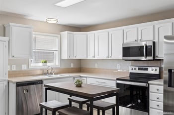 1060 Perry St, Denver, CO 80219