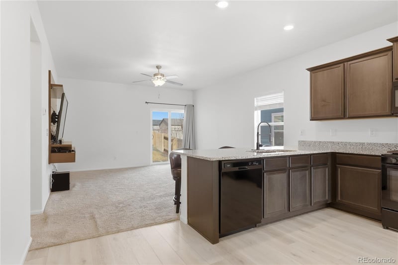 211 Clayton Ave, Keenesburg, CO 80643