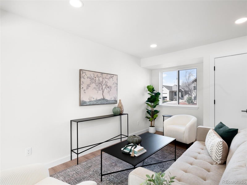 17474 Chenango Dr, Aurora, CO 80015