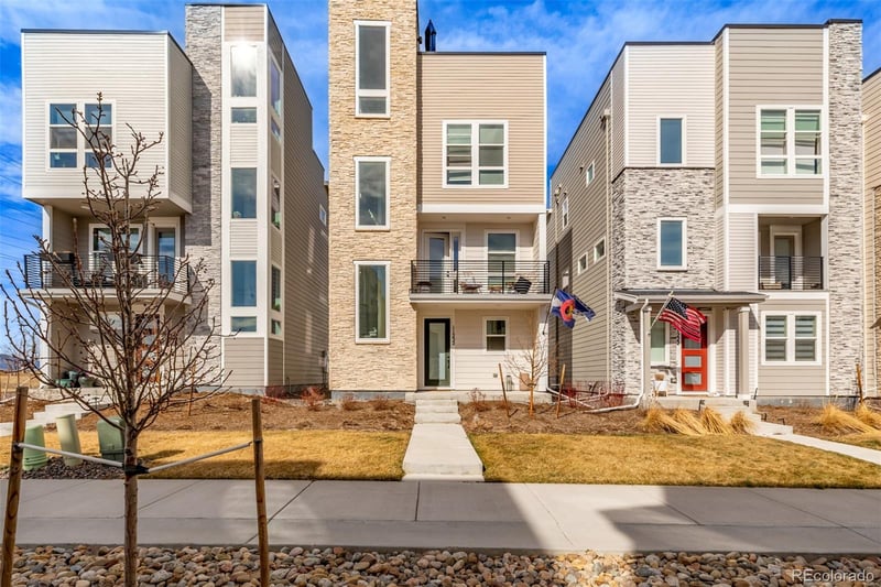 11232 53rd Dr, Arvada, CO 80002