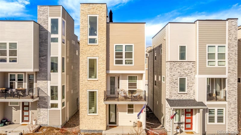 11232 53rd Dr, Arvada, CO 80002