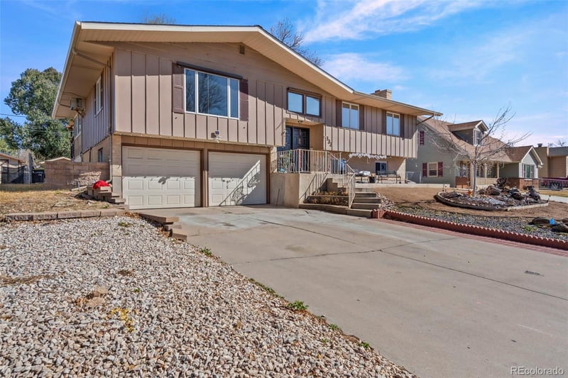 333 10th St, Windsor, CO 80550