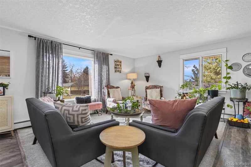 333 10th St, Windsor, CO 80550