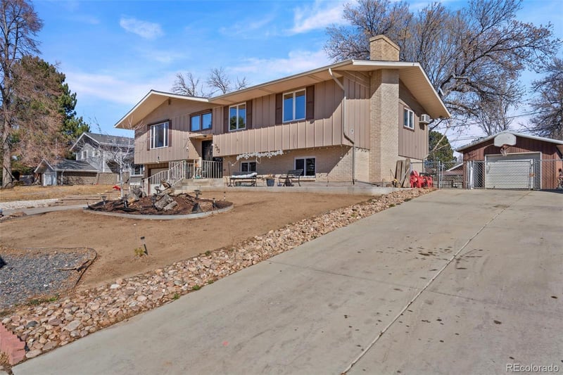 333 10th St, Windsor, CO 80550