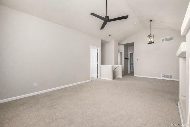 22675 Ontario Dr #202, Aurora, CO 80016