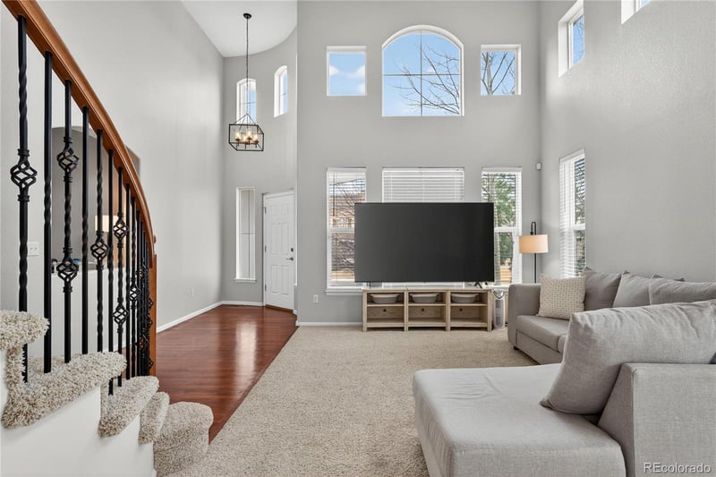 7218 Ukraine St, Aurora, CO 80016