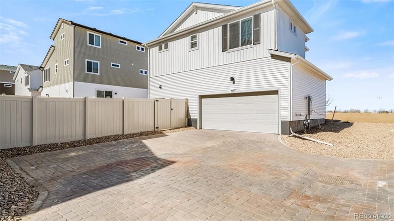 3960 Rome St, Aurora, CO 80019