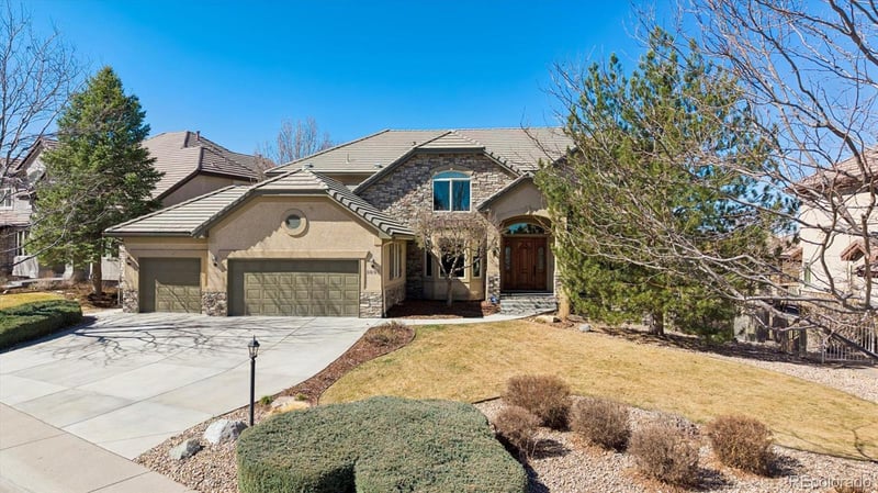 6893 Netherland Way, Aurora, CO 80016