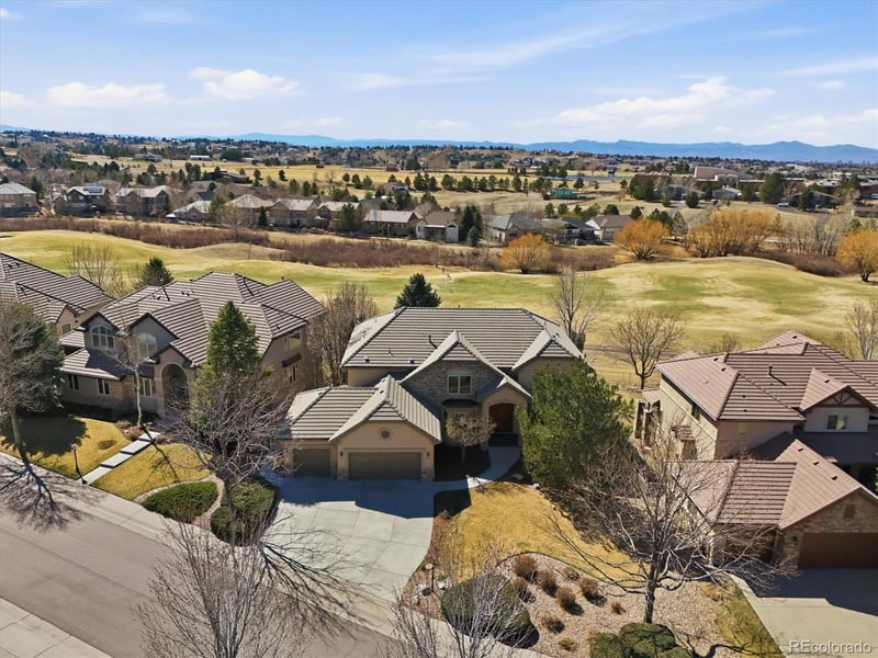 6893 Netherland Way, Aurora, CO 80016