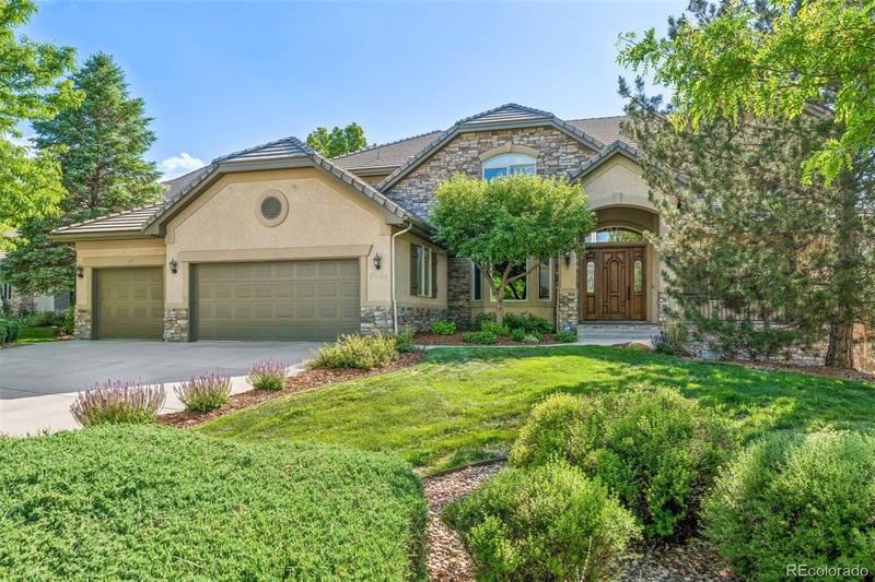 6893 S Netherland Way, Aurora, CO 80016