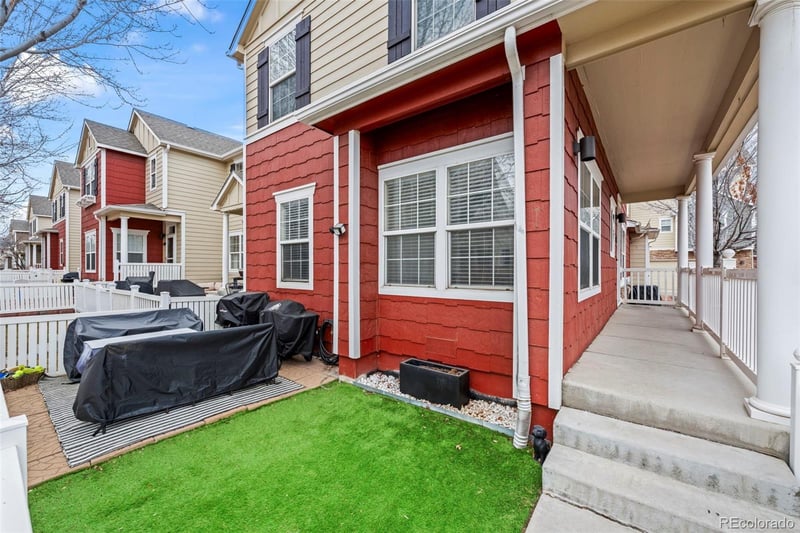 1498 Red Cliff Way, Castle Rock, CO 80109