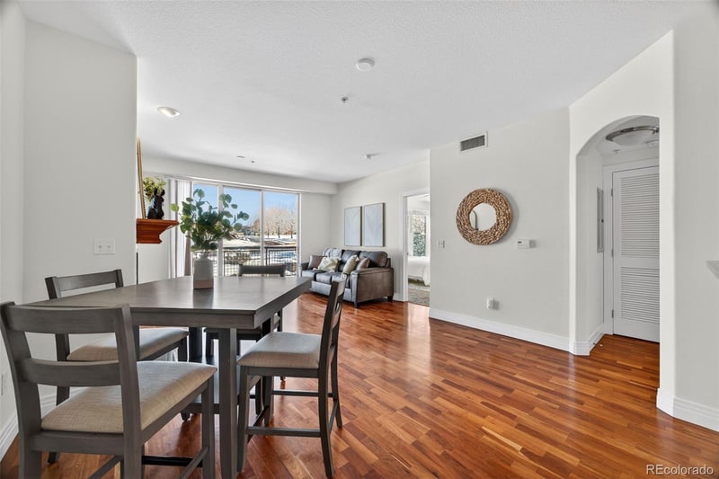 9059 Panorama Cir #B304, Englewood, CO 80112