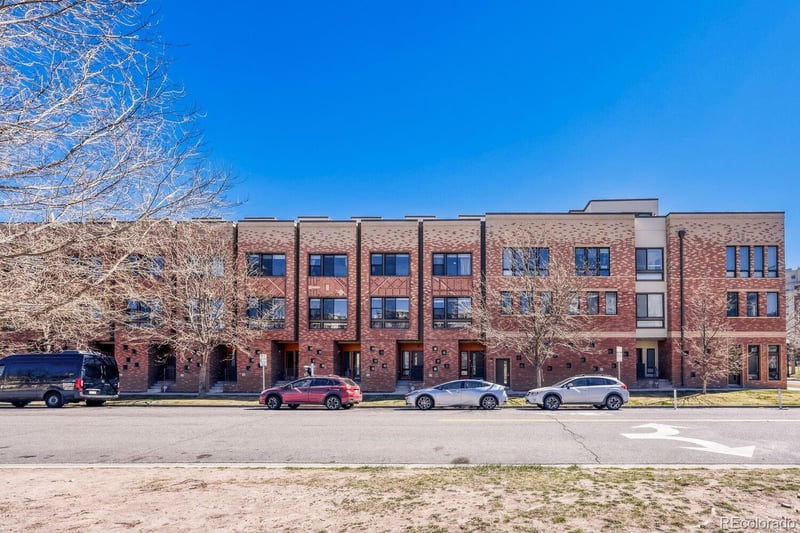 2200 Tremont Pl #3, Denver, CO 80205