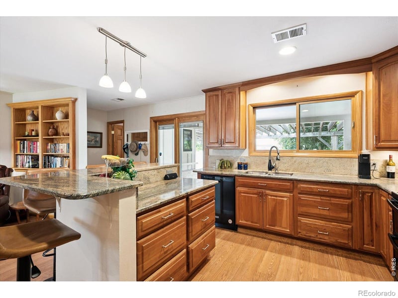 15020 58th Ave, Golden, CO 80403