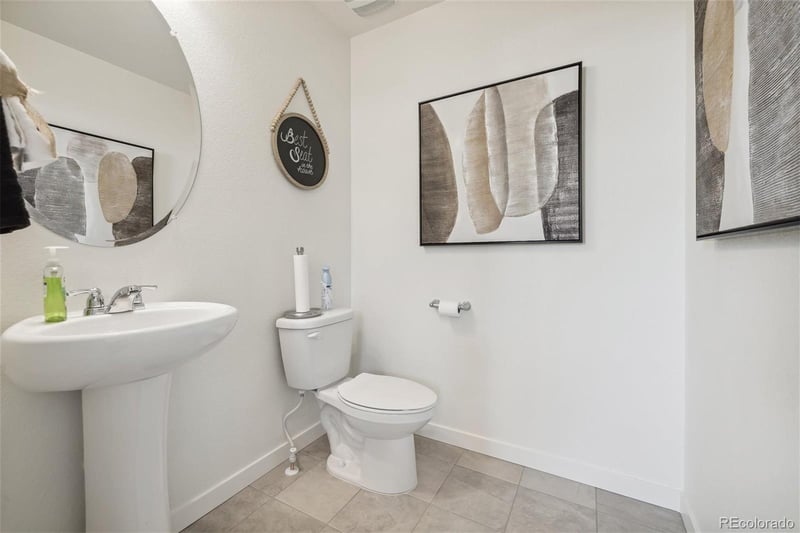 9884 Argonne St, Commerce City, CO 80022