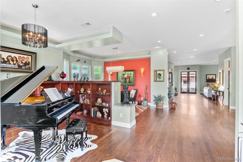 1344 Saint Paul St, Denver, CO 80210