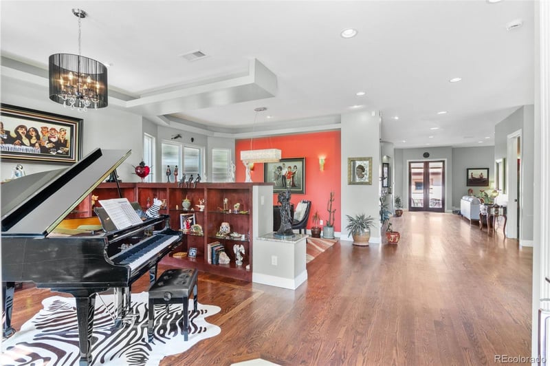 1344 Saint Paul St, Denver, CO 80210