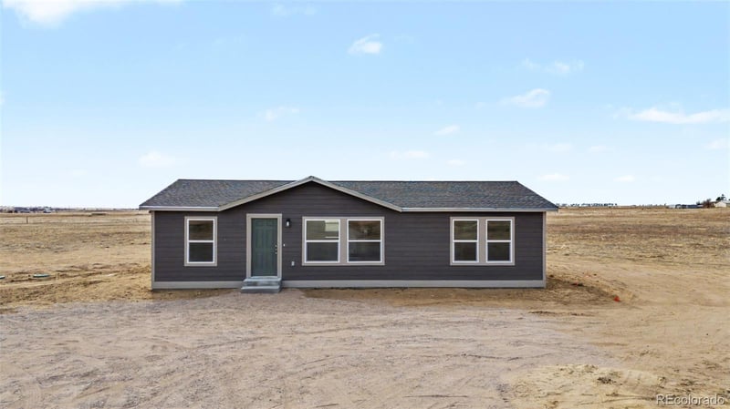 23055 Farmhouse Ct, Calhan, CO 80808