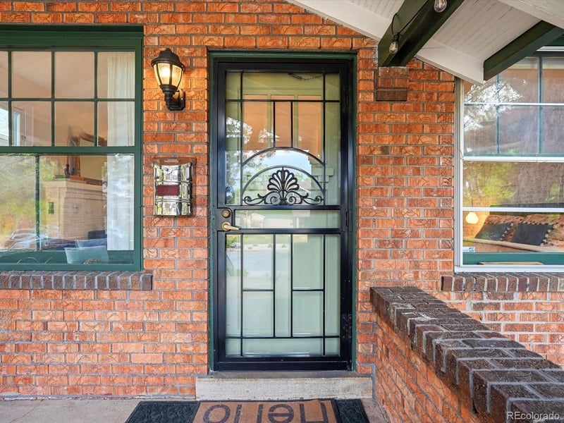 4283 Hooker St, Denver, CO 80211