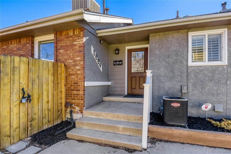 1994 Cherry St, Denver, CO 80222