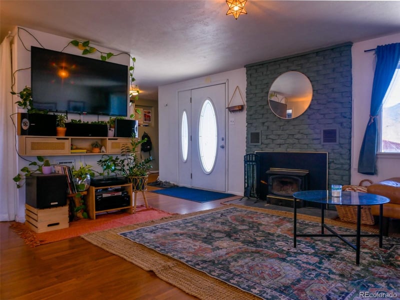 541 7th St, Salida, CO 81201