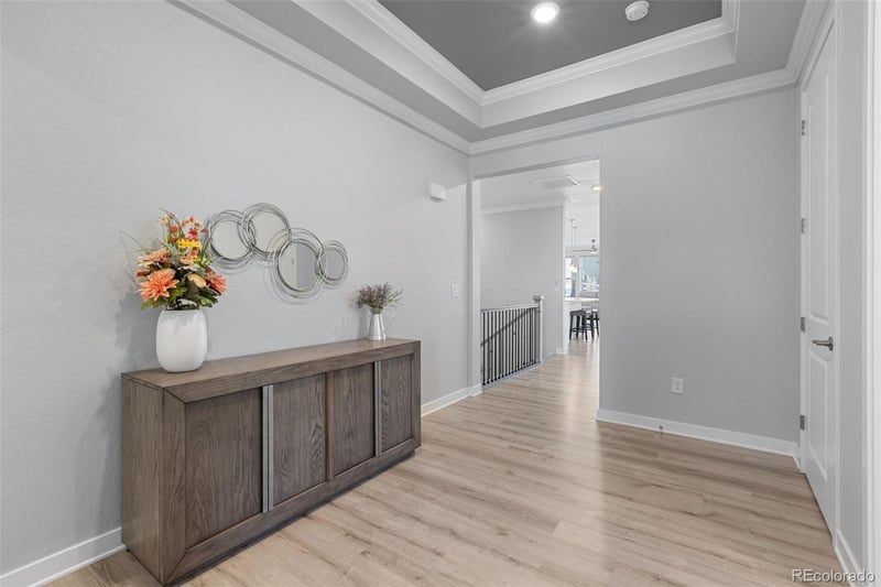 8801 Ukraine Ct, Aurora, CO 80016