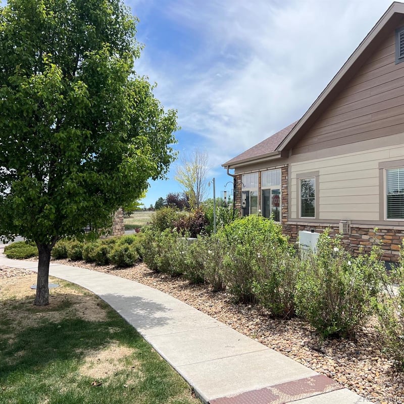 2029 S Flanders Way #B, Aurora, CO 80013