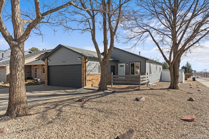 102 7th St, Mead, CO 80542