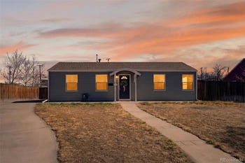 6014 Hudson St, Commerce City, CO 80022