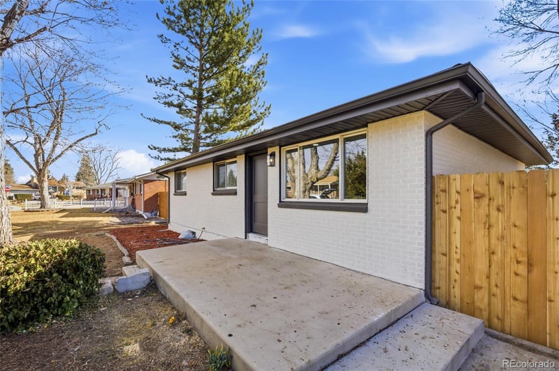 6548 Xavier St, Arvada, CO 80003