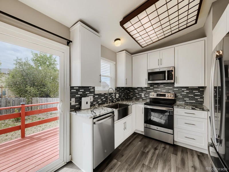 18032 Loyola Pl, Aurora, CO 80013