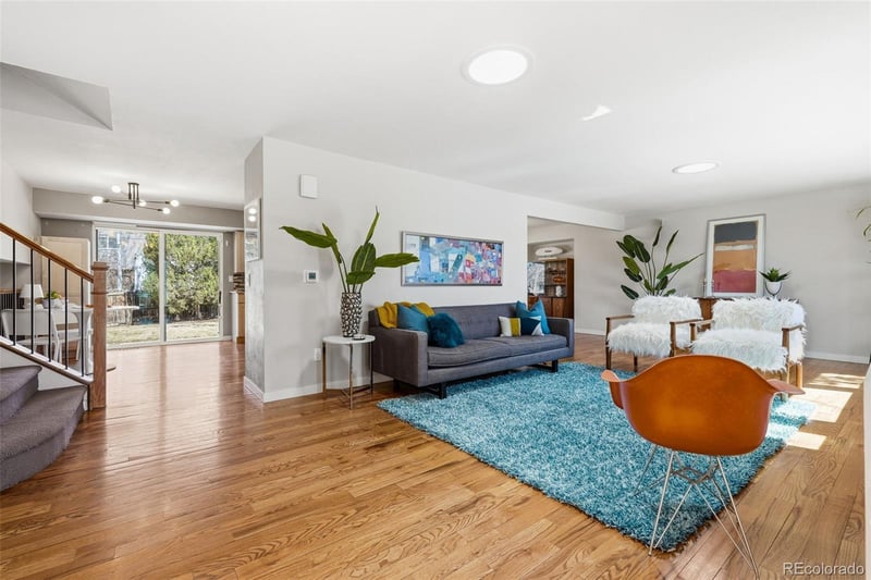 6933 Heritage Pl, Centennial, CO 80111