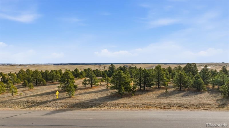 5555 Old Stagecoach Rd, Colorado Springs, CO 80908
