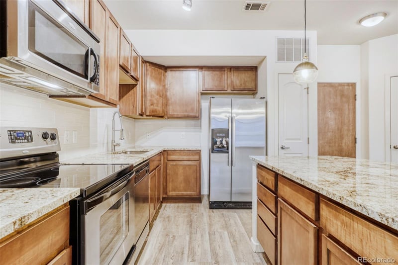 13456 Via Varra #120, Broomfield, CO 80020