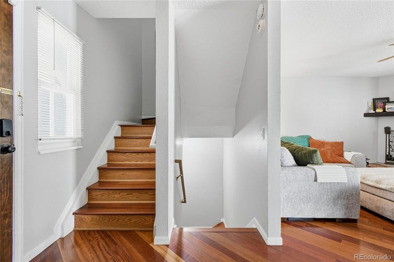 8077 Vermejo Peak, Littleton, CO 80127