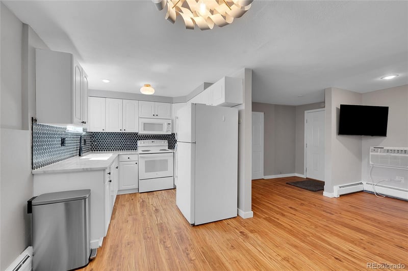 2700 Holly St #110, Denver, CO 80222