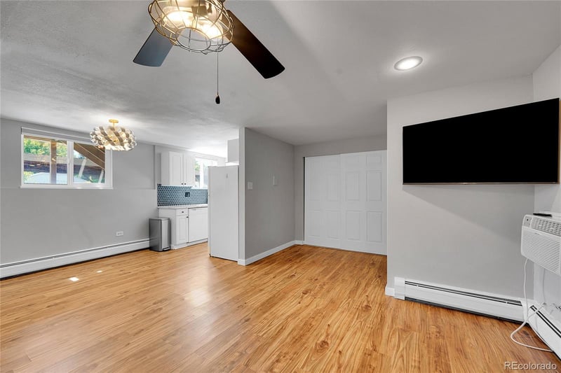 2700 S Holly St #110, Denver, CO 80222