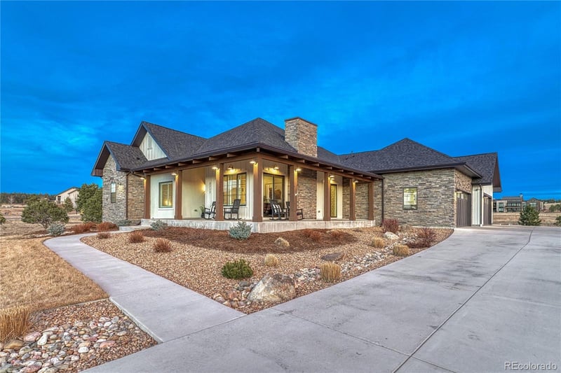 2717 Fox View Trl, Franktown, CO 80116