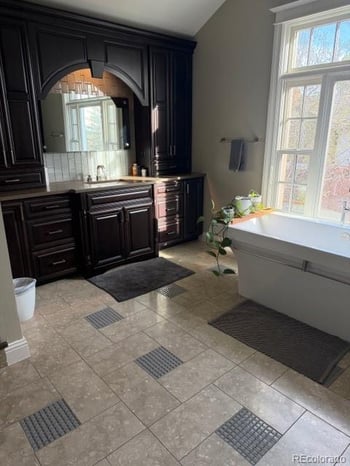 5220 Joliet Way, Englewood, CO 80111