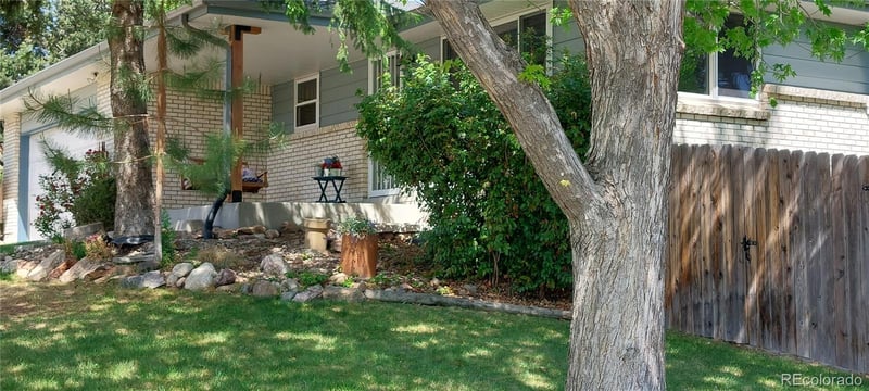 12617 6th Pl, Lakewood, CO 80401