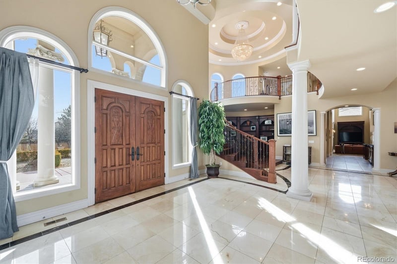 1975 Lake Rd, Lakewood, CO 80227