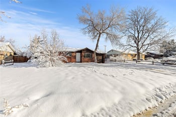 12403 Nevada Ave, Aurora, CO 80012