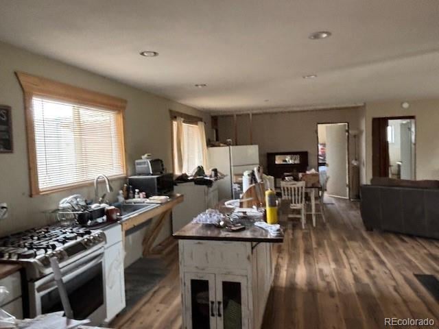 9707 County Lane 22 5, Sugar City, CO 81076