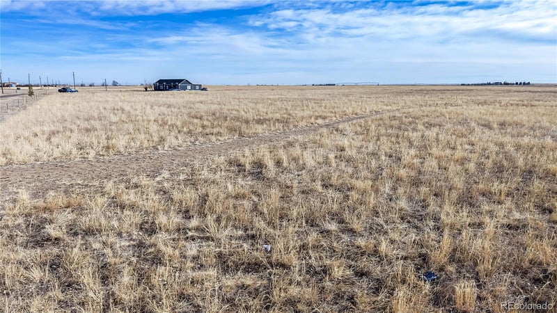 5300 Dacono Ct, Byers, CO 80103