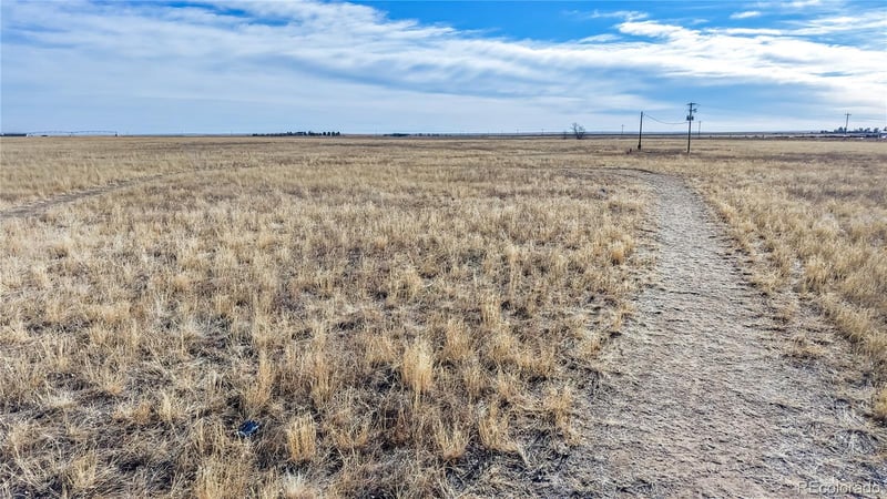 5300 Dacono Ct, Byers, CO 80103