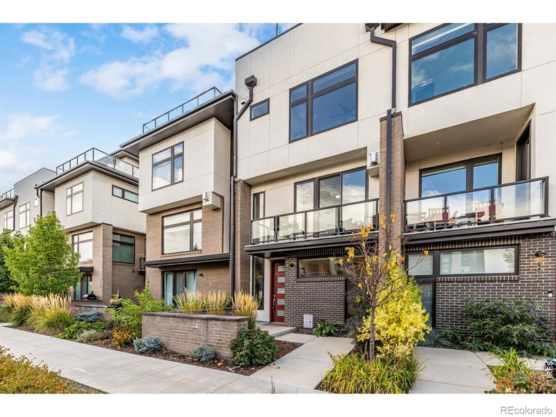 6820 Lowry Blvd, Denver, CO 80230