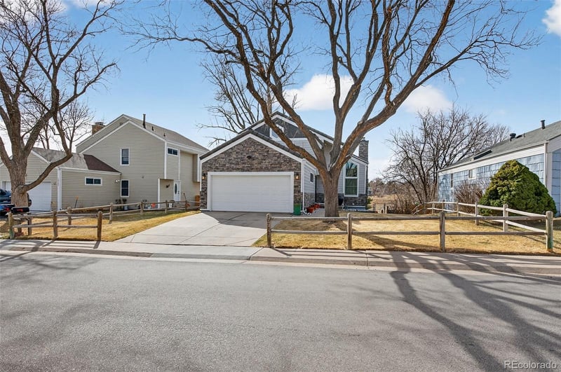 10772 Berry Ave, Littleton, CO 80127