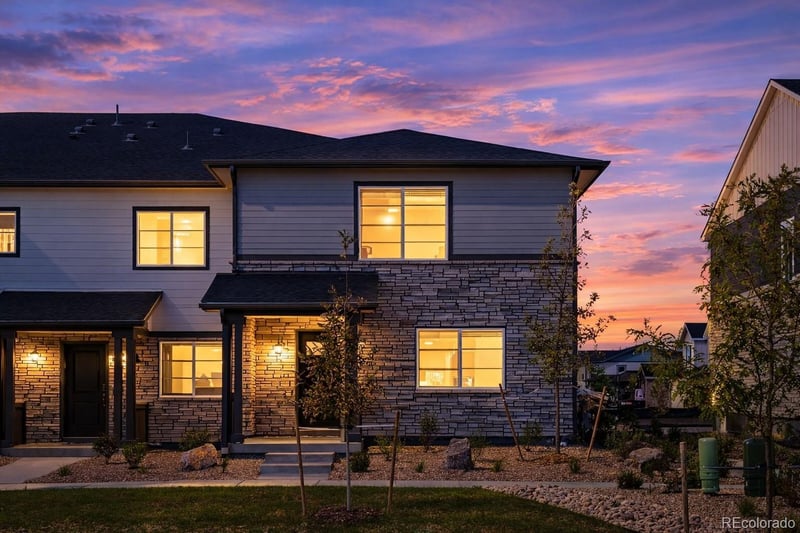 21097 65th Ave, Aurora, CO 80019