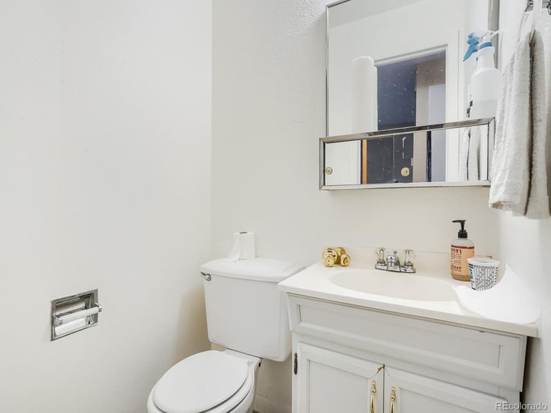 6450 Tennyson St #6, Arvada, CO 80003